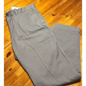 Light Gray J.Crew Chinos: 36x30 ✨